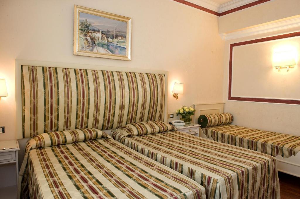 Park Hotel Villaferrata Grottaferrata Ruang foto