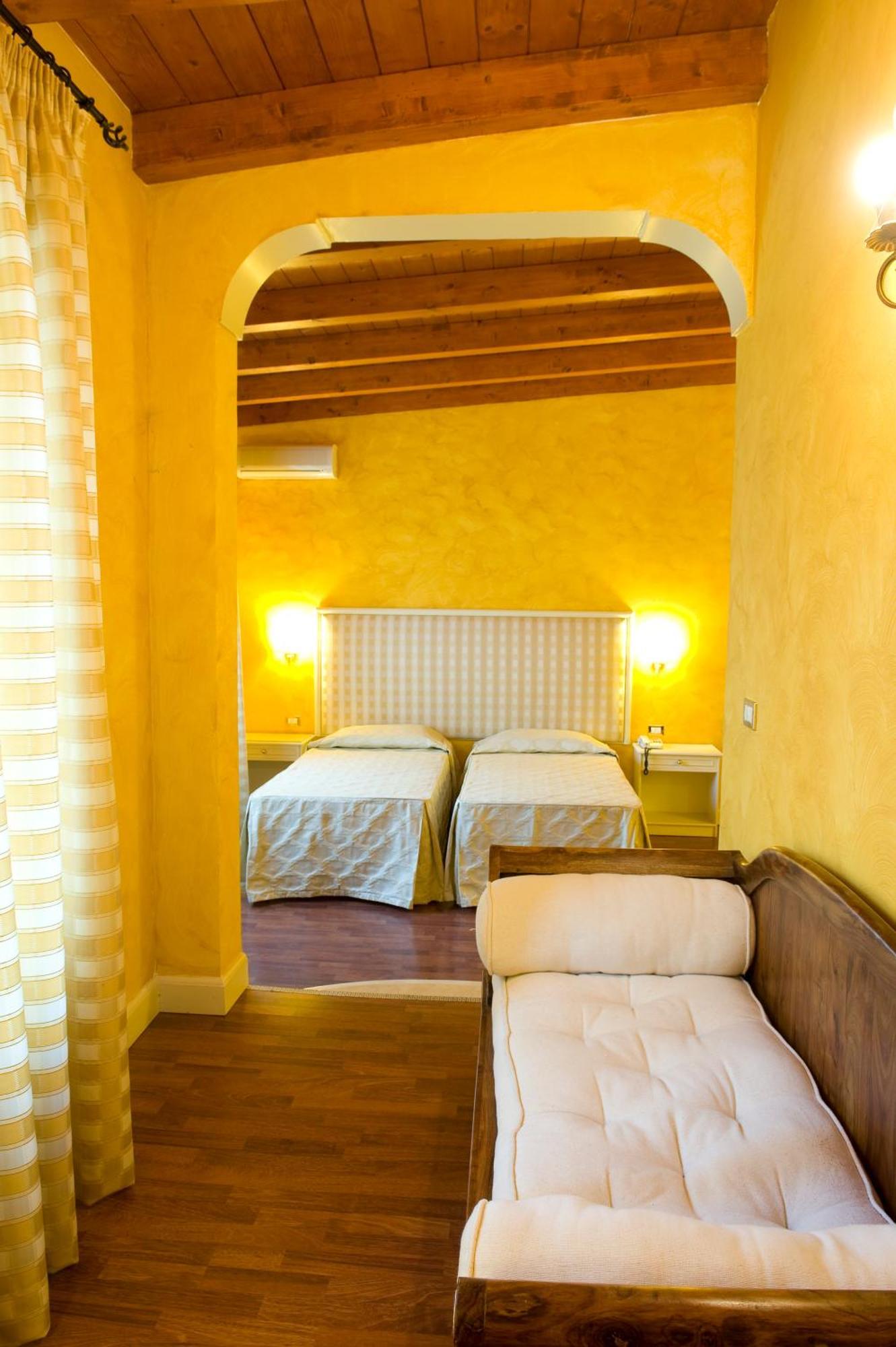 Park Hotel Villaferrata Grottaferrata Bagian luar foto