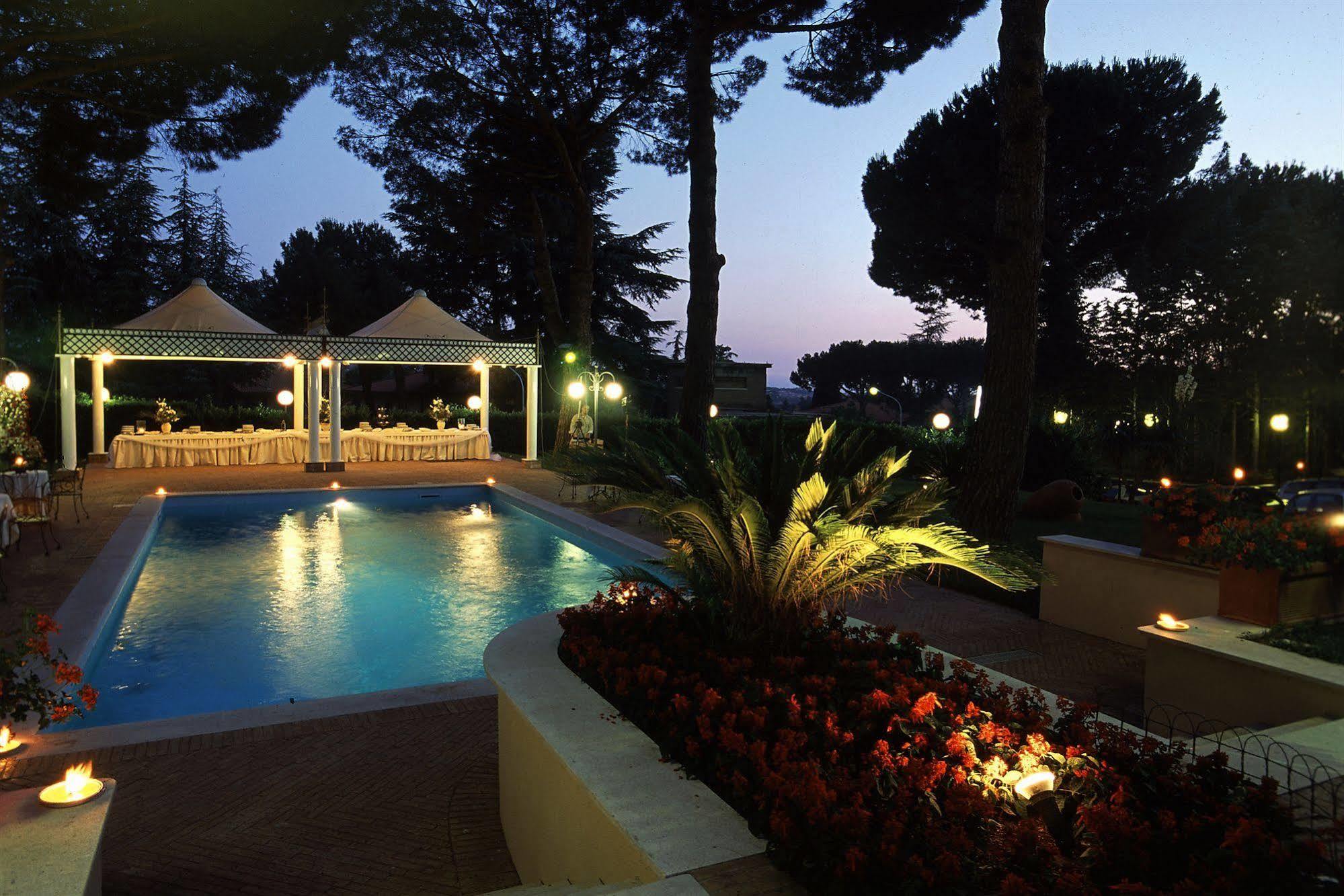 Park Hotel Villaferrata Grottaferrata Bagian luar foto